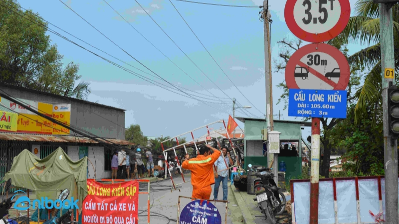 Biển cấm tải trọng và tổng tải trọng