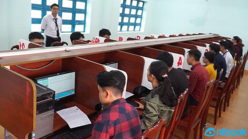 Học hiểu và Mẹo 600 câu lý thuyết ô tô